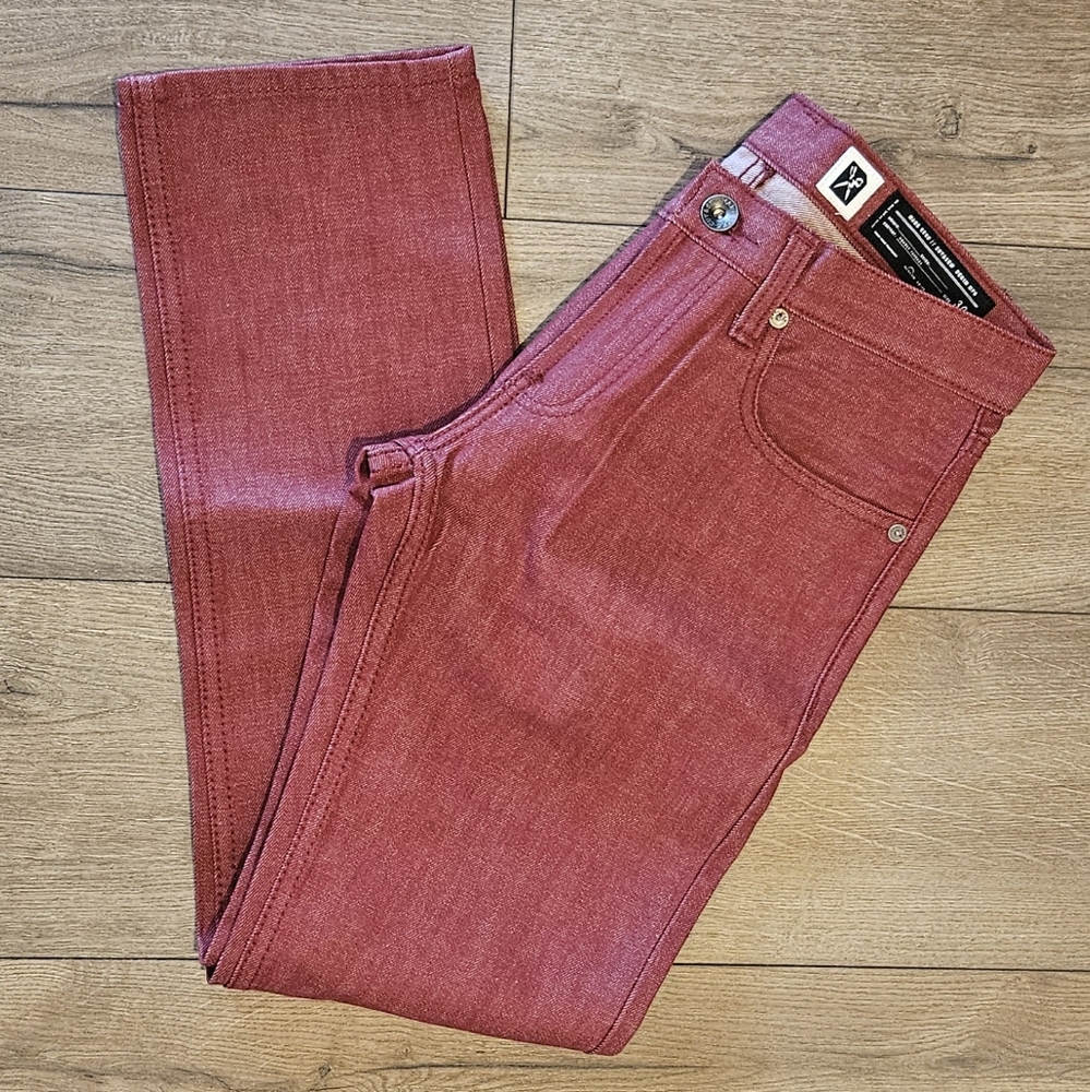 NWOT'S - MARC ECKO CUT&SEW DENIM   - Slim Cut 5 Pocket Jeans - Size 30x32